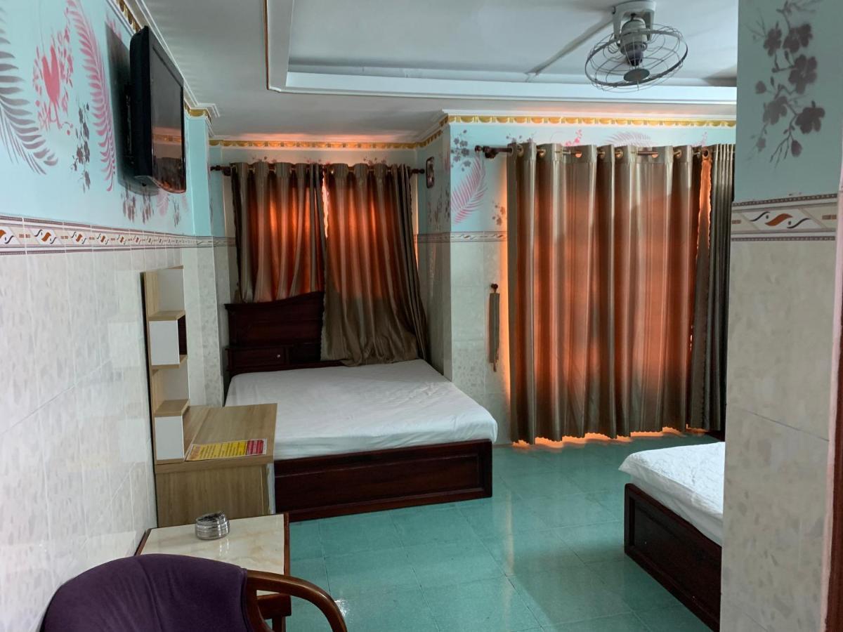 Minh Tuan Hotel Ho Chi Minh City Exterior photo
